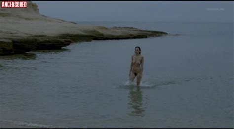 Naked Elena Anaya In Lejos Del Mar