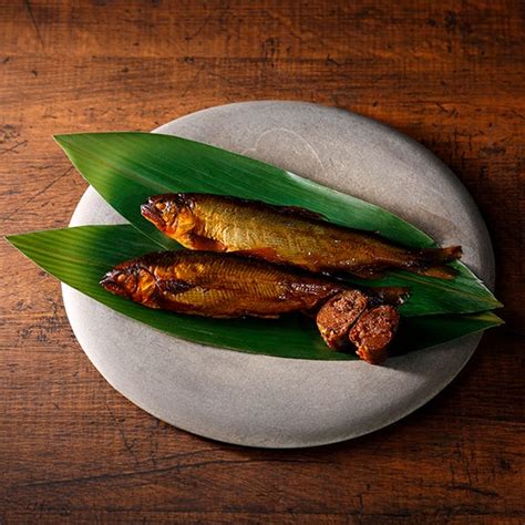 おりーぶ鮎の甘露煮・子持ち鮎の甘露煮食べ比べセット｜野村甘露煮店の通販・お取り寄せなら【ぐるすぐり】