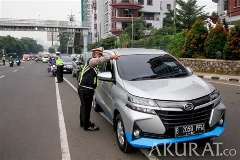 Polisi Bakal Putar Balik Konvoi Masuk Jakarta Saat Malam Tahun Baru