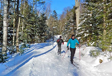 4 Fantastic Trails for Cross-Country Skiing - New Hampshire Magazine