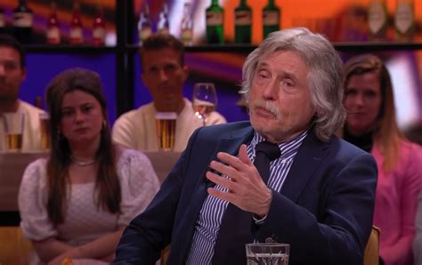 Wie Is De Mysterieuze Vrouw Achter Johan Derksen