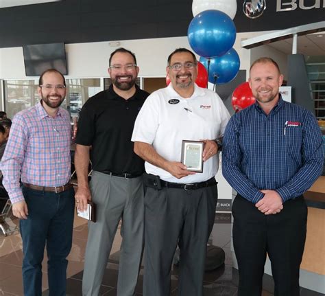 Payne Weslaco Chevrolet Celebrates its Employees