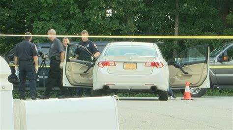 Police 2 Found Dead In Car In Fairfax Co Detectives Investigating If