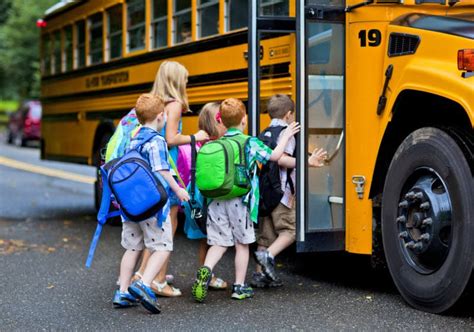 Back To School Vehicle Safety Tips Stroebel Automotive Auto Repair