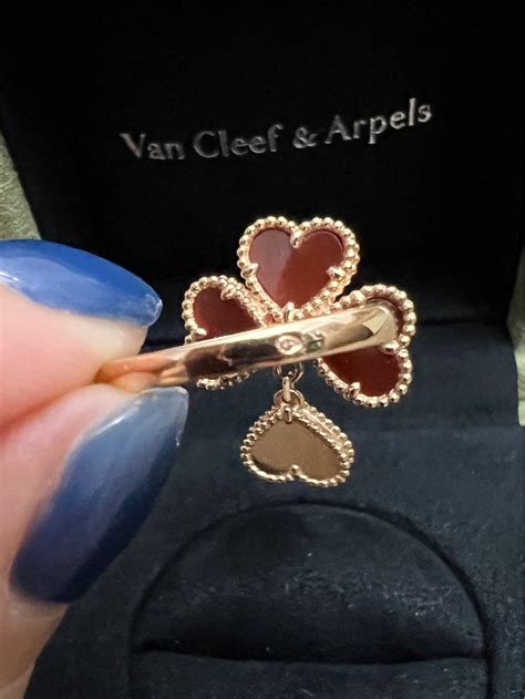 Van Cleef Arpels Carnelian Sweet Alhambra Effeuillage Ring Luxury