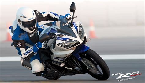 Yamaha R15 racing | AutonetMagz :: Review Mobil dan Motor Baru Indonesia