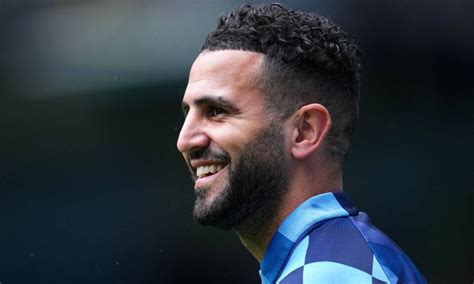 Riyad Mahrez dans une équipe prestigieuse de la Premier League