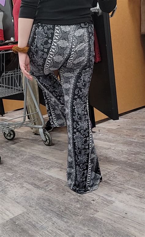 Innocent Brunette Trying On Pattern Yogas Spandex Leggings Yoga Pants Forum