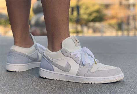 Air Jordan 1 Low Paris Grey White