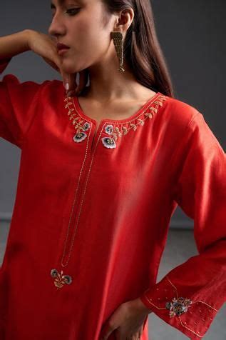 Anantaa By Roohi Ombre Silk Chanderi Kurta Red Cutdana Work Silk