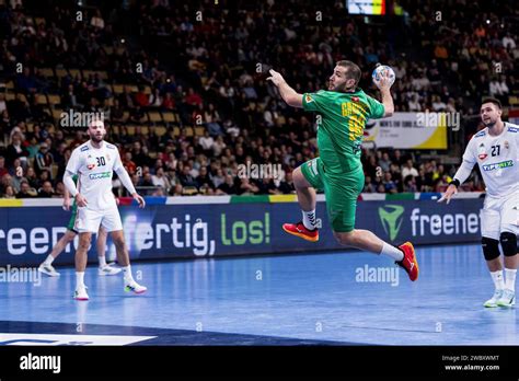 Nemanja Grbovic Montenegro Im Wurf Men S Ehf Euro Ungarn