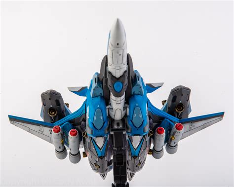 Vf 31j Siegfried Hayate Custom Final Sortie Version Macross Delta 1