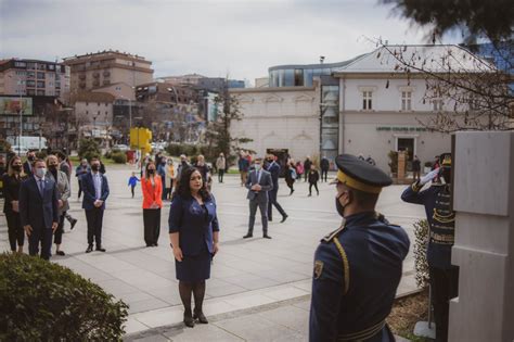 President Osmani Paid Homage To The Tomb Of President Dr Ibrahim