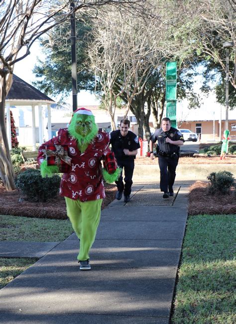 Grinch ‘escapes From Bay Minette Jail Gulf Coast Media