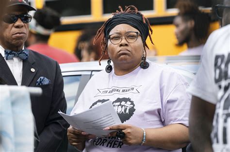 To Find Missing Black Girls And Women In Chicago Marchers Demand Help