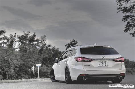 Six Wagon – Mazda Fitment