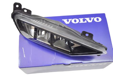 VOLVO XC90 II halogen przeciwmgielny prawy led OE 31395866 za 833 20 zł