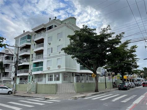 Apartamento Na Rua Madre Maria Vilac Canasvieiras Em