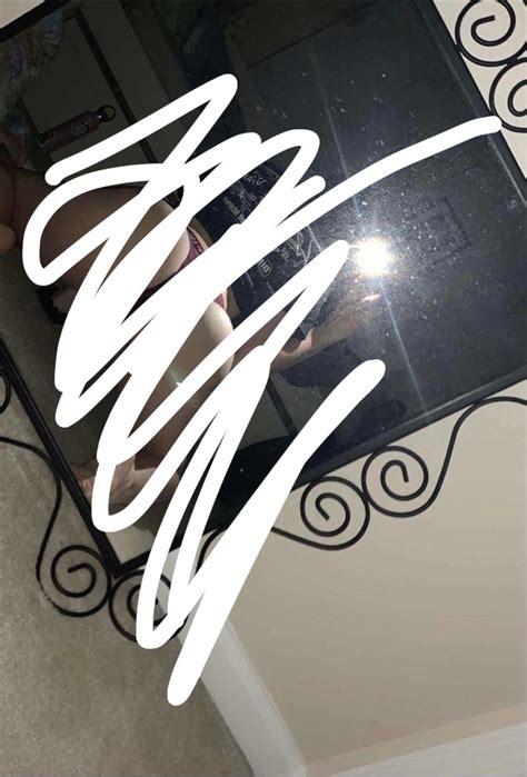 Qui pour vraie échange nude ex ou copine que du sérieux et réel pas de faux ou de déjà vu