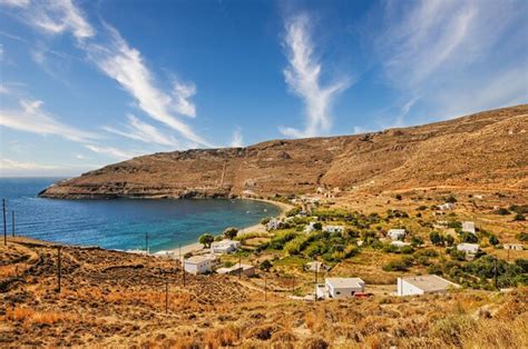 Playa De Koutalas En La Isla Grecia De Serifos Foto Premium