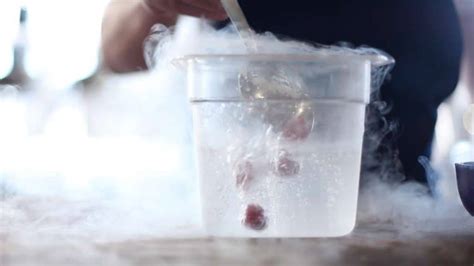 Where to Buy Liquid Nitrogen - Liquid Image