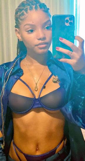 Halle Bailey Nude Pics And LEAKED Porn 2023 The Fappening