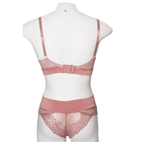 Conjunto Lingerie Rendado Bojo Bundys Bundys Lingerie