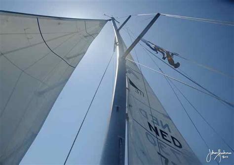 Deck Stepped vs Keel Stepped Mast — Rigging Doctor