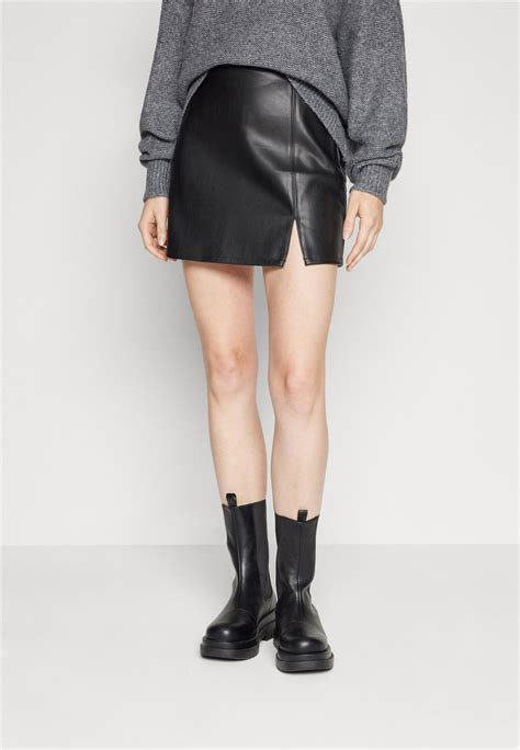 Hollister Co Ultra High Rise Vegan Leather A Line Mini Skirt Mini