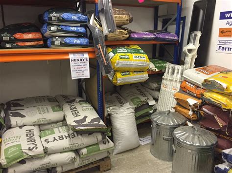 Agricultural supplies and animal feeds | Direct farm supplies Gloucester