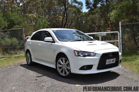 2012 Mitsubishi Lancer Ralliart Sportback review - PerformanceDrive