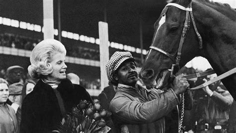 Penny Chenery, owner of Triple Crown champ Secretariat, dies