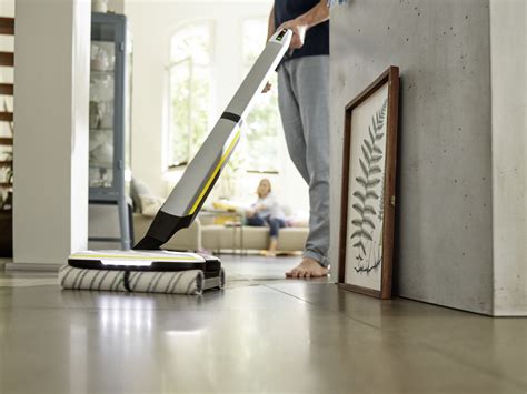 Беспроводная швабра Karcher ЭЛЕКТРОШВАБРА FC 7 CORDLESS PREMIUM | отзывы