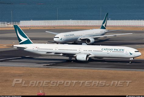 B HNQ Cathay Pacific Boeing 777 367 Photo By Wolfgang Kaiser ID