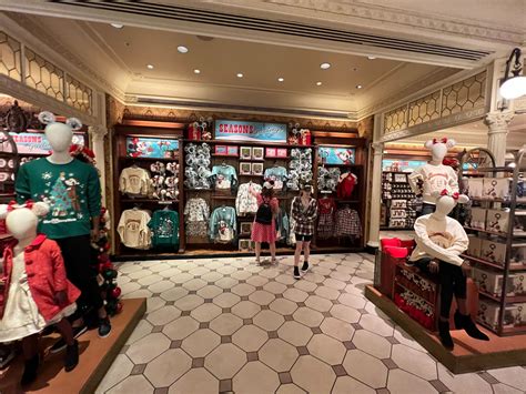 All The Christmas Merchandise At Walt Disney World For Wdw News