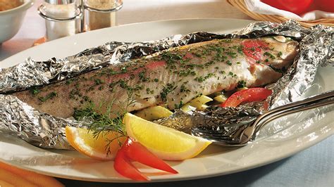 Как приготовить форель – 12 вкусных рецептов