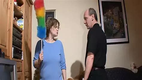 Hässliche rothaarige MILF aus Holland hat Sex xHamster