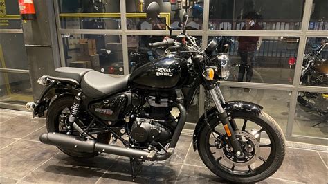 2023 Re Meteor 350 Fireball Royal Enfield Meteor 350 2023 Black