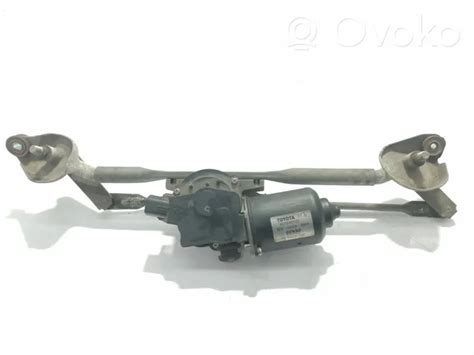 F Toyota Corolla Verso Ar Front Wiper Linkage And Motor