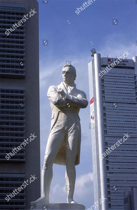 Statue Sir Stamford Raffles Singapore Editorial Stock Photo - Stock ...