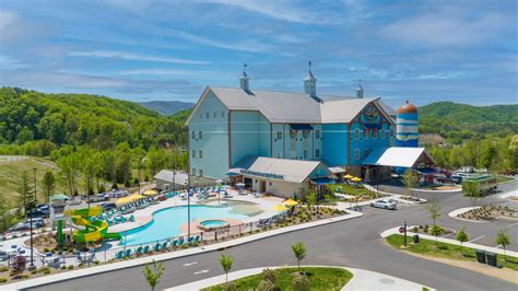 Camp Margaritaville Pigeon Forge Tennessee RV Lifestyle Magazine