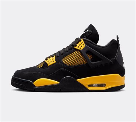 Jordan Air Jordan 4 Retro Trainer Black Yellow Thunder Footasylum