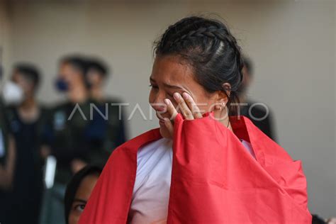 MEDALI EMAS LARI 100 METER PUTRI APG 2022 ANTARA Foto