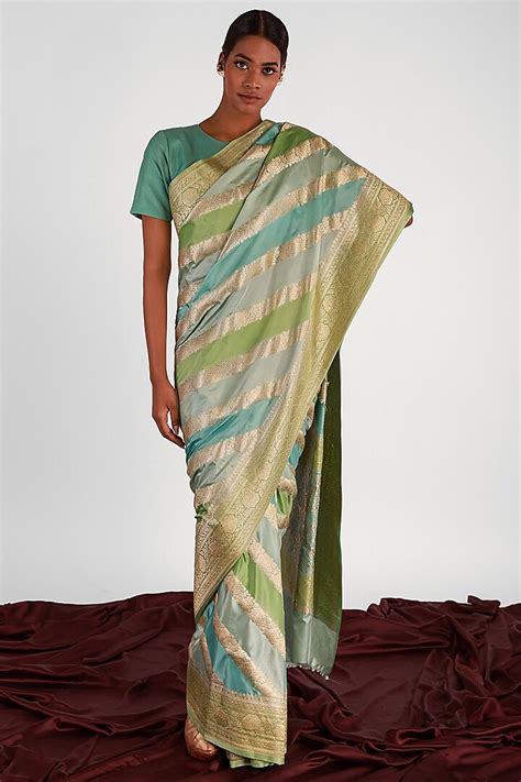 Green Mashru Silk Striped Saree Set By Shriya Singhi At Pernias Pop Up Shop 2025