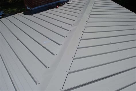 R-Panel Metal Roofing and Metal Siding Systems | Smith-Built