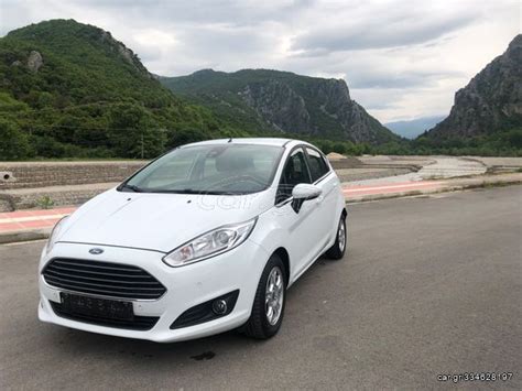 Car Gr Ford Fiesta Titanium