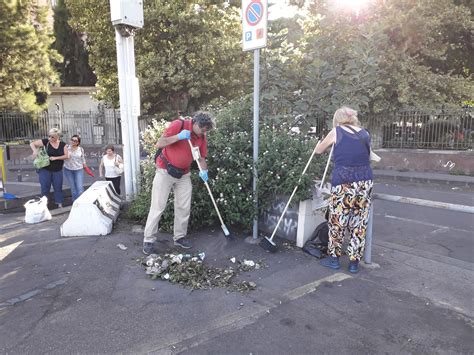 Se A Pulire Le Strade Sono I Cittadini Live Sicilia