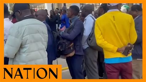 Long Queues Outside City Hall As Africa Climate Summit Delegates