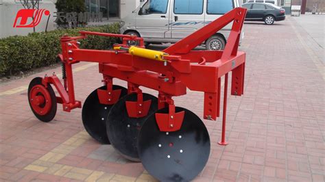 New Agricultural Machinery Disc Plough Heavy Duty Hydraulically Driven