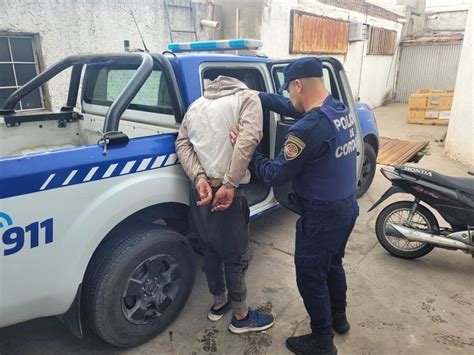 Dos Detenidos Por Robo Y Violaci N De Domicilio En Barrios San Justo Y